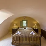Anassa Deluxe Hotel