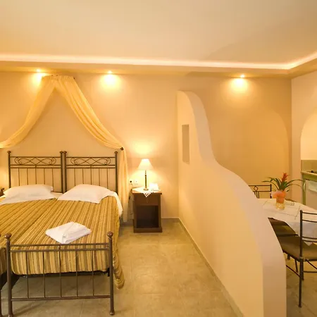 Anassa Deluxe Kamári