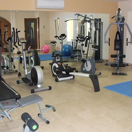 מלון Anassa Deluxe 4*