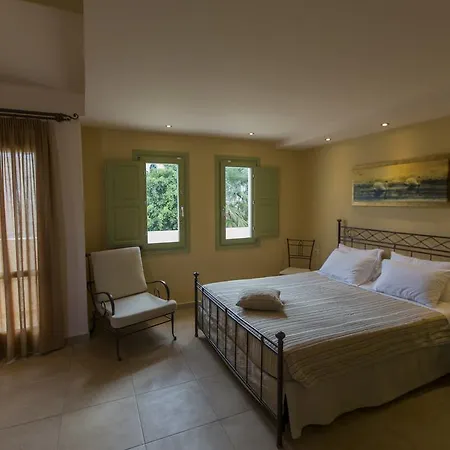 Anassa Deluxe מלון Kamári