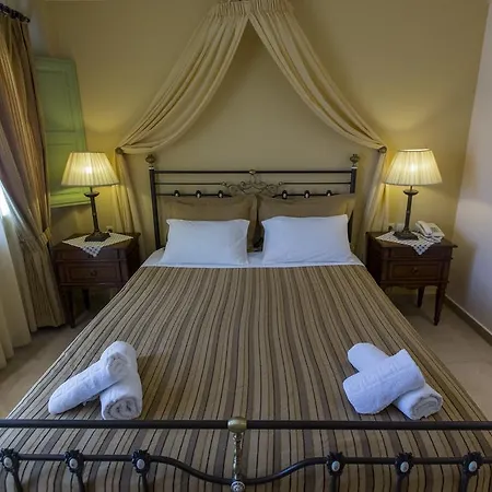 Anassa Deluxe Kamári