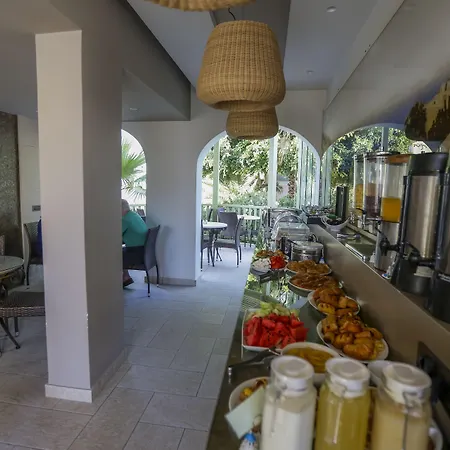 Anassa Deluxe 4* Kamári