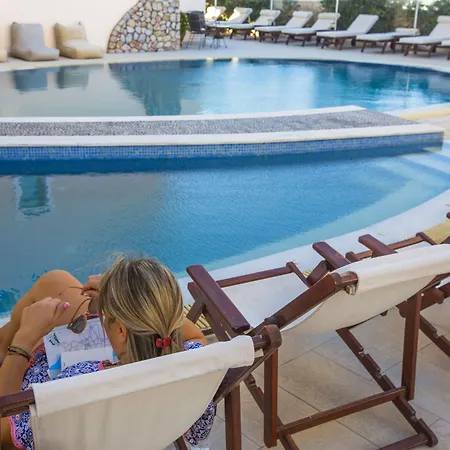 Hotel Anassa Deluxe 4*