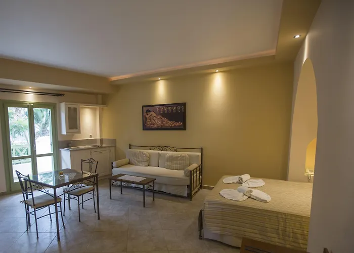 Anassa Deluxe Kamári